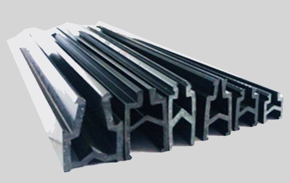 幕墙的隐形铠甲：重新定义建筑的温度边界