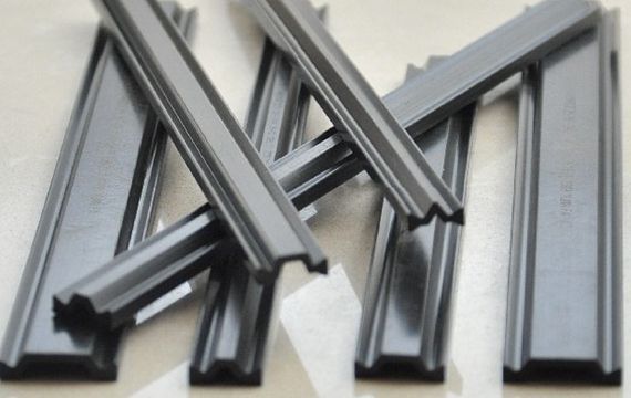 幕墙的静默革命者：当能量在毫米处止步